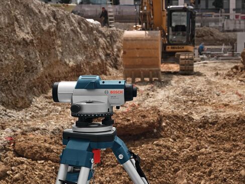 BOSCH Optical Level Kit with 32x Magnification Power Lens, Tripod and Rod GOL 32CK, Grey in Saudi Arabia