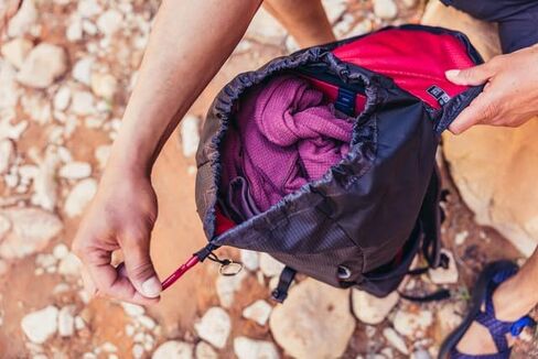 منتجات جريجوري ماونتن زولو 28 لتر، علف أخضر in Kuwait