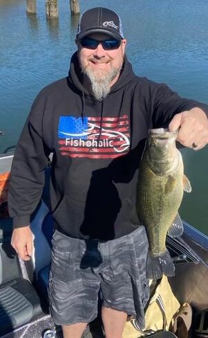 Fishoholic Snapback Baseball Fishing Hat - Embroidered Logos Mesh Trucker Fishing Gift for Dad Father Son (R) TM Fishaholic (SNP-BlkStk) in Kuwait