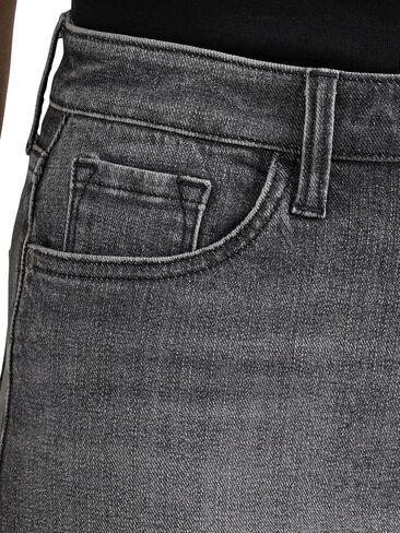 Lee Women's Legendary Cut-Off Denim Short in Saudi Arabia