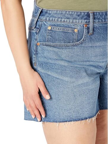 Madewell womens Plus Size Curvy Perfect Shorts in Burnett in Saudi Arabia
