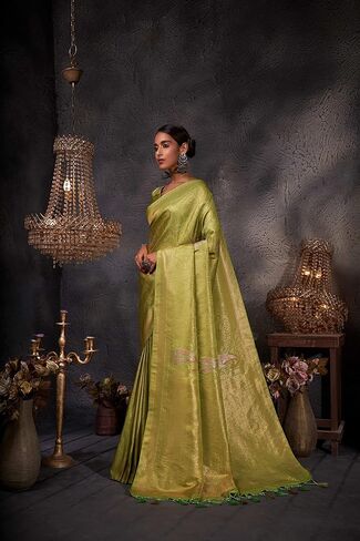 الساري الحريري النسائي من Vardha Zari Butta Banarasi Art | ساري منسوج | ساري هدية زفاف ديوالي الهندي وبلوزة غير مخيطة in Kuwait