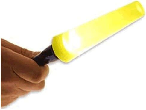 عصا المرور الحمراء Maglite لمصابيح الخلية C أو D in Kuwait