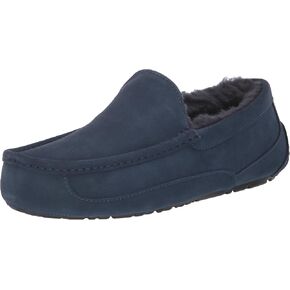UGG® Men's Ascot Deep Ocean 9 M