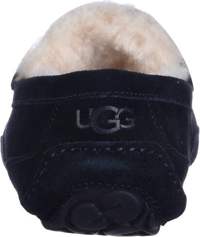 UGG® Men's Ascot Deep Ocean 9 M in Saudi Arabia