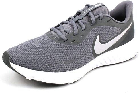 Nike mens Revolution 5 Running in Saudi Arabia