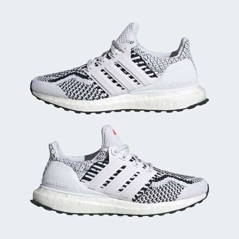 adidas Ultraboost 5.0 DNA (Big Kid) أبيض/أبيض/أسود 5 Big Kid M in Kuwait