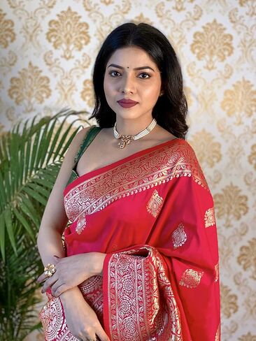 ساري حرير باناراسي وردي من KNETLI للنساء، ساري عمل زاري هندي تقليدي للنساء مع بلوزة غير مخيطة in Kuwait