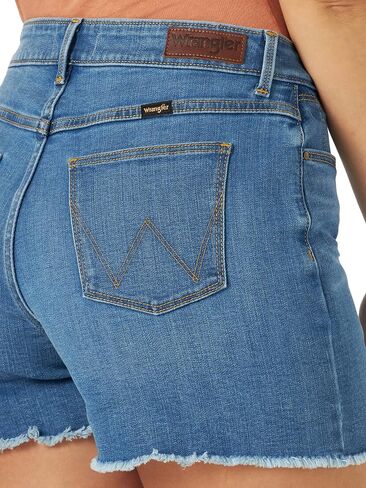 Wrangler Women's 4" Fray Jean Short in Kuwait