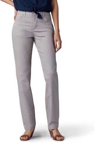 بنطال جينز Lee Women's Instantly Slims Classic المريح ذو الساق المستقيمة من Monroe in Kuwait