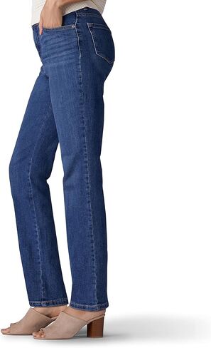 بنطال جينز Lee Women's Instantly Slims Classic المريح ذو الساق المستقيمة من Monroe in Kuwait