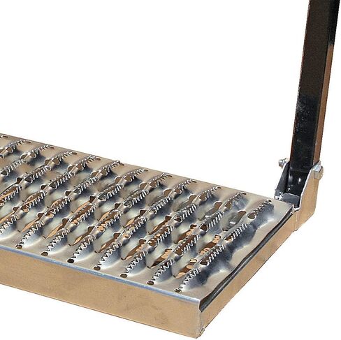 AFF Adjustable Non-Slip Heavy Duty Truck Wheel Step, 300 lbs Capacity, 3912A in Kuwait