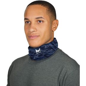 قناع تبريد للرقبة من MISSION، أكثر من 12 طريقة للارتداء، قناع للوجه بعامل حماية من الأشعة فوق البنفسجية 50، يبرد عندما يكون مبتلًا باللون الأزرق المموه in Kuwait
