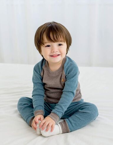 VAENAIT BABY 12M-12Y للأطفال الأولاد والبنات للجنسين للأطفال الصغار ملون مخطط/بسيط ملابس نوم للعطلات طقم بيجامة قطعتين in Kuwait