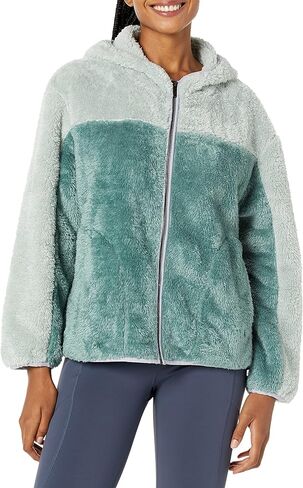 UGG Women's Sheila Sherpa Full Zip in Kuwait