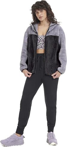 UGG Women's Sheila Sherpa Full Zip in Kuwait