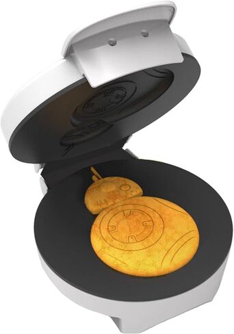 Uncanny Brands Star Wars BB-8 Waffle Maker - Makes BB8 Waffles - Kitchen Appliance in Saudi Arabia
