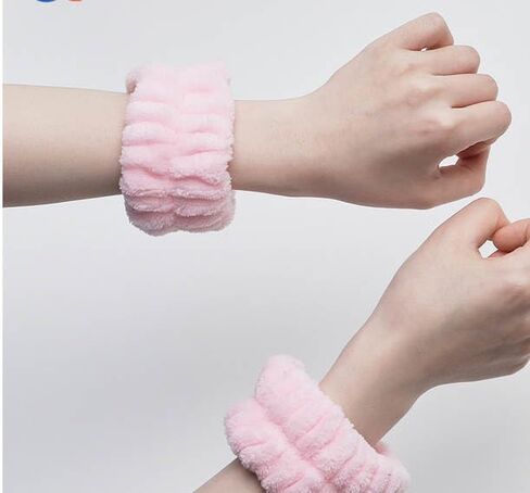 puffy Spa Headbands & Wristband Set,4pack Makeup Headband, Face Wash Headband, Skincare Headbands, Sponge Hair Band Bow Tie Spa Headband for Washing Face Wristband Set Hair Accessories for Women Gifts in Saudi Arabia