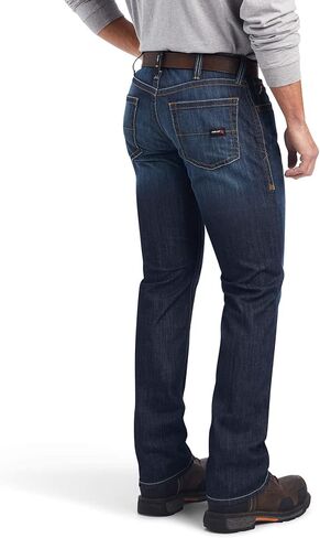 ARIAT Men's Fr M5 Duralight Stretch Basic Straight Leg Jean in Saudi Arabia