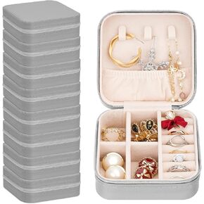 Leezmark 8 Pcs Jewelry Travel Case, Bridesmaid Gifts Set Of 6 & 8, Velvet Portable Jewelry Travel Organizer Small Jewelry Box Bridesmaid Proposal Gifts Box Mini Storage Organizer Storage Box, White
