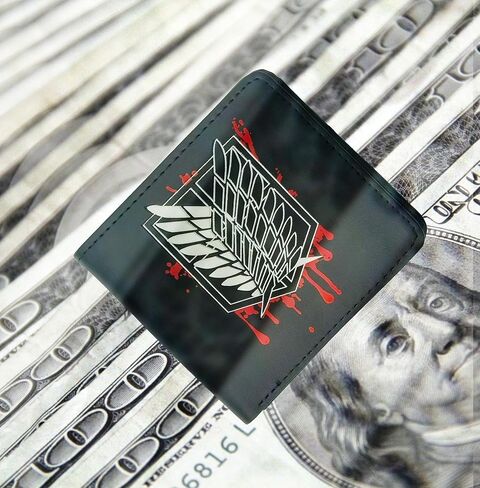 محفظة Bigemo قطعة واحدة باللون الأسود والبني Bifold Luffy Anime Wallet وقبعة القش القراصنة جولي روجر محفظة Anime مع قطعة واحدة من قلادة Luffy Skeleton قلادة وسلسلة مفاتيح Luffy للرجال والأولاد والبنات والنساء in Kuwait