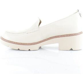 Naturalizer Women's Darry Loafer in Saudi Arabia
