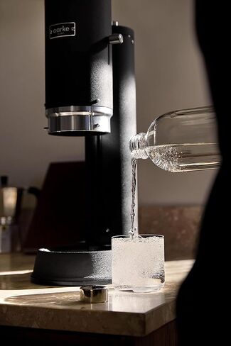 Aarke Carbonator Pro - Premium Sparkling Water Maker, Stainless Steel | Professional Grade, Dishwasher Safe Glass Bottle Included, Stainless Steel, Cordless in Kuwait