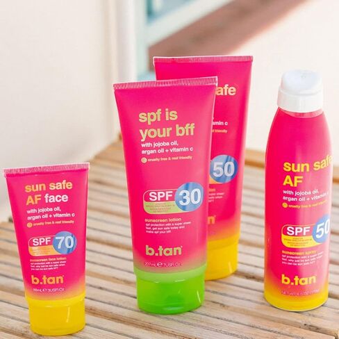 b.tan واقي من الشمس spf 30. spf هو صديقك المفضل SPF30. لم يتم الإساءة إلى الحيوانات لتصنيعه، ونباتي وصديق للشعاب المرجانية. واقي شمسي خفيف الوزن وشفاف لجميع أنواع البشرة. حماية واسعة الطيف مع لمسة نهائية رطبة غير لامعة. 7 أونصة سائلة in Kuwait