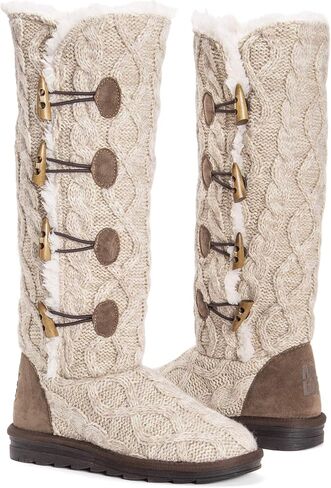 أحذية MUK LUKS النسائية Felicity، مقاس متوسط in Kuwait