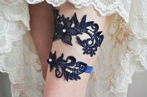Tranditional Keepsake Toss Garter Wedding Bridal Garter Set Vintage Garter Set in Saudi Arabia