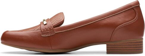 Clarks Women's Juliet Aster Loafer in Saudi Arabia