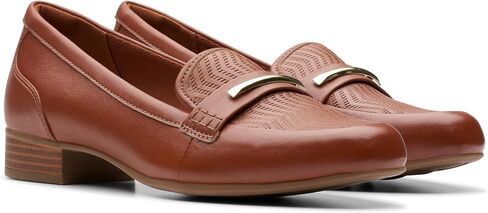 Clarks Women's Juliet Aster Loafer in Saudi Arabia