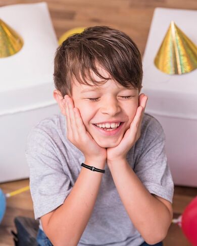 Shonyin 10/13/16/18th Birthday Gifts for Boys, Faith Cross Bracelet for Boys Son Grandson Nephew in Kuwait