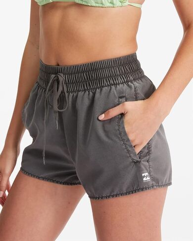 شورت Billabong القياسي Sol Searcher New Volley Boardshort للرجال in Saudi Arabia