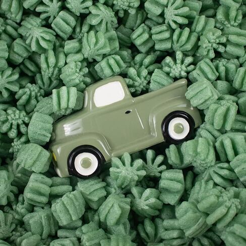 Magicwater Supply - 1 Cu Ft - Green Leaf Shaped Recycled Anti Static Packing Peanuts - Compostable & Biodegradable Cushion for Shipping - Dust-Free & Abrasion Resistant - Void Filler in Saudi Arabia