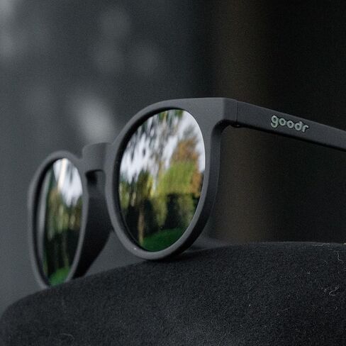 نظارات شمسية مستقطبة It's Not Black It's Obsidian من Goodr للرجال والنساء، إطارات صلبة سوداء مع عدسات عاكسة سوداء، حماية من الأشعة فوق البنفسجية 400، مانعة للانزلاق in Kuwait