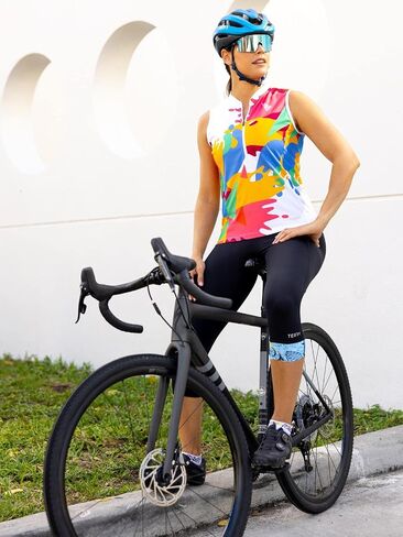 كابريس مبطن للدراجة للسيدات من Terry Cycling، كابريس بيلوتون TDF للنساء، خصر مرن حر، شريط ساق مطبوع، سروال ضيق in Saudi Arabia