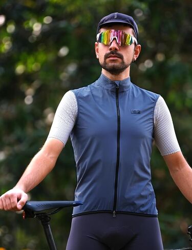 Cycling Jacket for Men Women, Windproof Lightweight Packable Cycling Windbreaker Bicycle Clothing Jacket in Kuwait