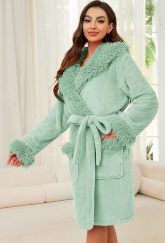 Women Hooded Plush Short Robe Soft Warm Fleece Bathrobe Fluffy Cute Spa Robe in Kuwait