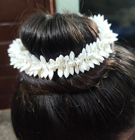 Artificial Hair Gajra Set of 2 white and 2 pink flower gajra string in Saudi Arabia