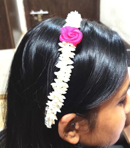 Artificial Hair Gajra Set of 2 white and 2 pink flower gajra string in Saudi Arabia