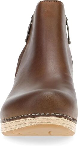Dansko Women's Lizanne Bootie in Kuwait