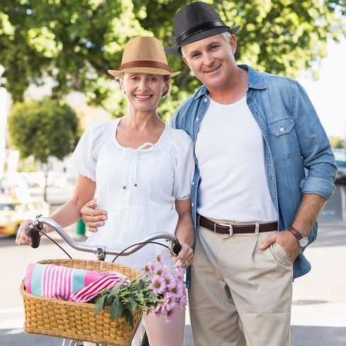 4 قطع من قبعة فيدورا من القش للرجال والنساء، قبعة تريلبي قصيرة الحواف، قبعة شمس كلاسيكية لصيف بنما للشاطئ in Kuwait