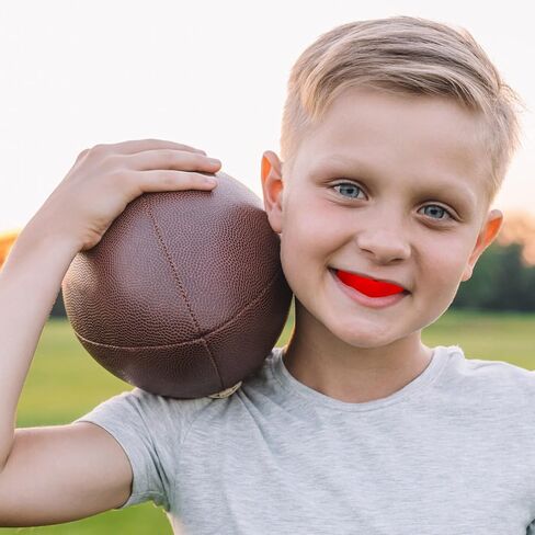 واقي الفم الرياضي من فانمور، عبوة من 6 قطع من حامي الفم للشباب والبالغين طبقة مزدوجة ملونة مع صندوق مجاني لكرة القدم وكرة السلة الملاكمة فنون القتال المختلطة والهوكي in Kuwait