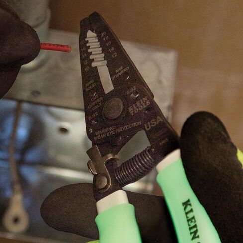 Klein Tools 11055EP Wire Cutter and Stripper, Made in USA, Stranded and Solid Wire Cutter, Cuts Copper in Saudi Arabia