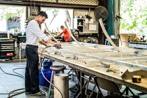 Dickies Men's Original 874 Work Pants in Saudi Arabia