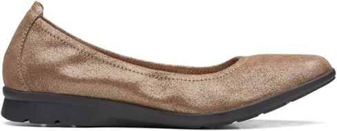 حذاء باليه مسطح Jenette Ease للسيدات من Clarks، جلد أسمر داكن، عرض 8 in Saudi Arabia