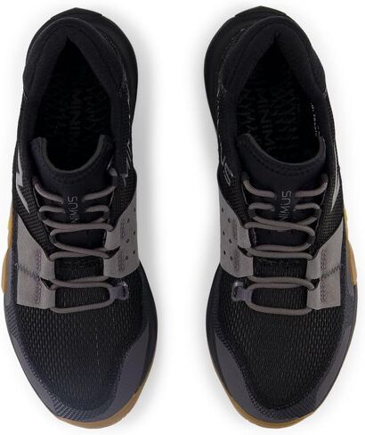 New Balance Men's Minimus Tr V2 Cross Trainer in Saudi Arabia
