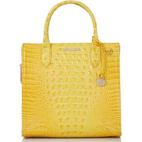 Brahmin Caroline, Buttercup Melbourne in Kuwait