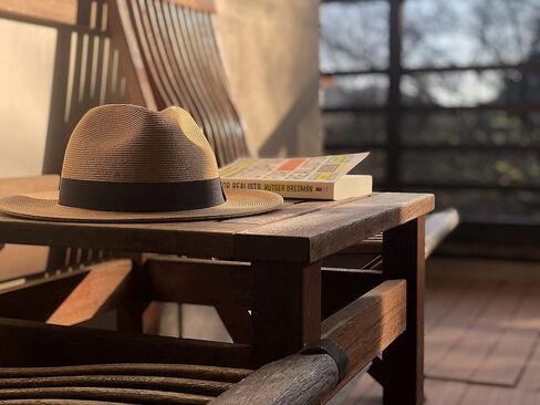 مجموعة أزياء الأناناس ونجمة القبعة فيدورا in Kuwait